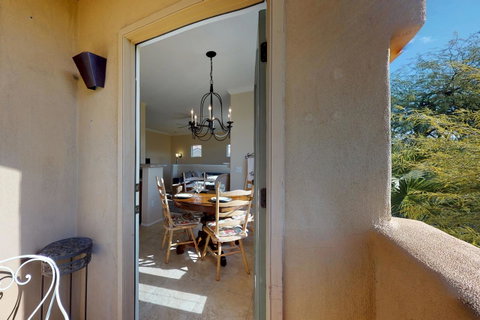 Pinnacle Canyon #2204 - LBG 22