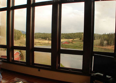 The Lake House - LBG 10