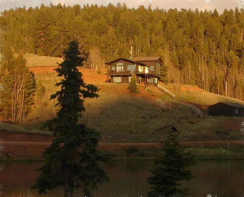 The Lake House - LBG 1