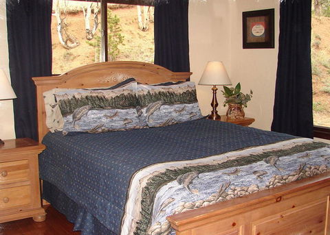 The Lake House - LBG 22