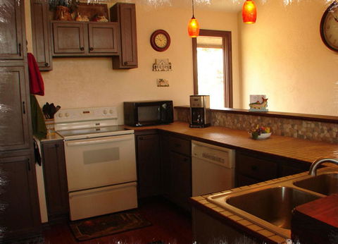 The Lake House - LBG 6