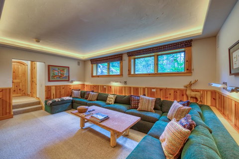 38 Fox Ln - LBG 12
