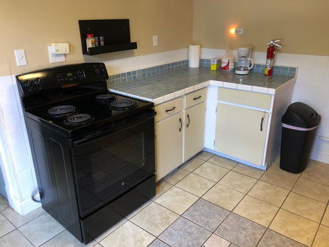 The Best Alternative - LBG 6