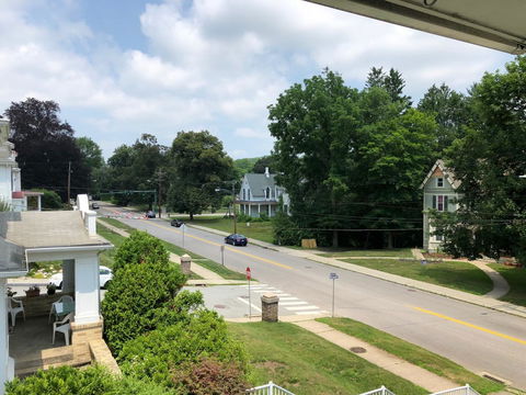 The Best Alternative - LBG 1