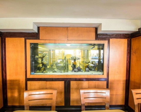 Quality Inn Miami Airport - LBG 9