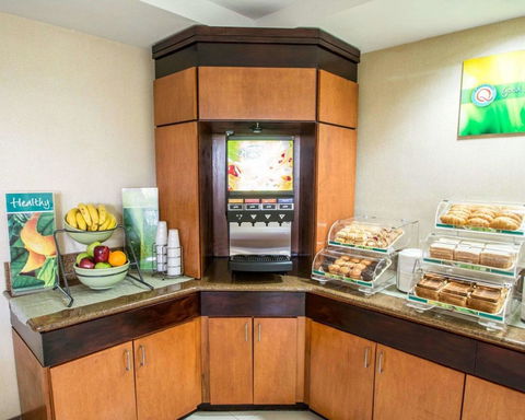 Quality Inn Miami Airport - LBG 12